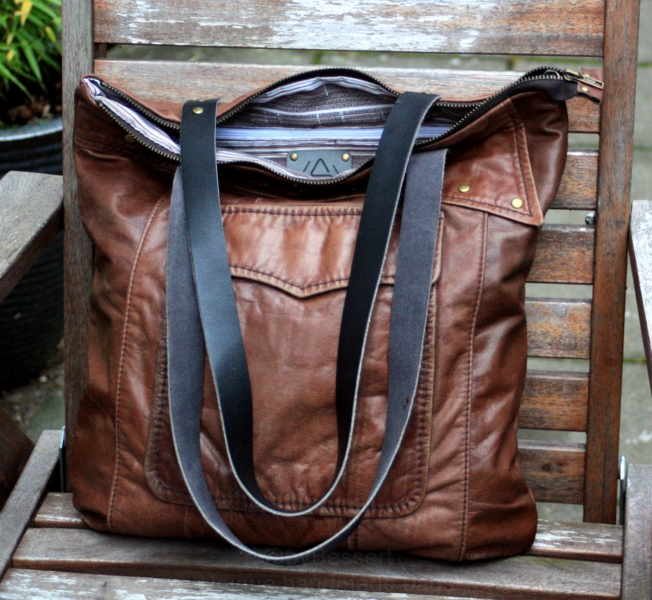 A brown vintage leather city bag – byBessert